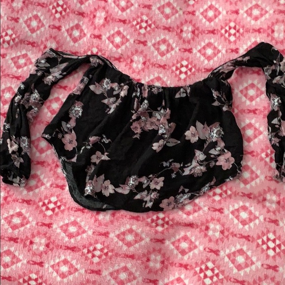 Charlotte Russe Tops - Halter top. Charlotte Russe Tops - Halter top.